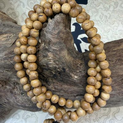 Chuỗi 108 hạt 6mm không chìm nước hàng tự nhiên
