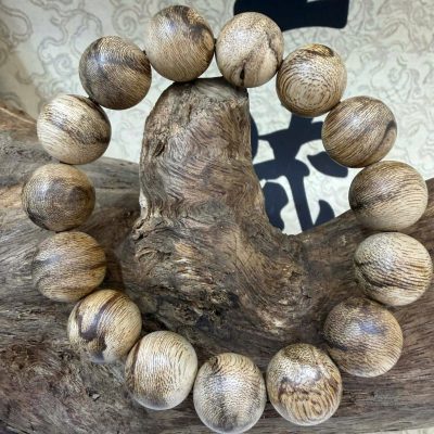Chuỗi Trầm hương tự nhiên không chìm nước 14mm