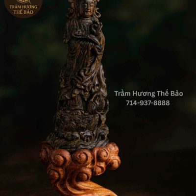 PHẬT BÀ QUAN ÂM TRẦM HƯƠNG